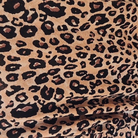 NWT Harlow & Rose Women's Sz S Animal Print Midi Dress w/Ruching - Picture 2 of 7